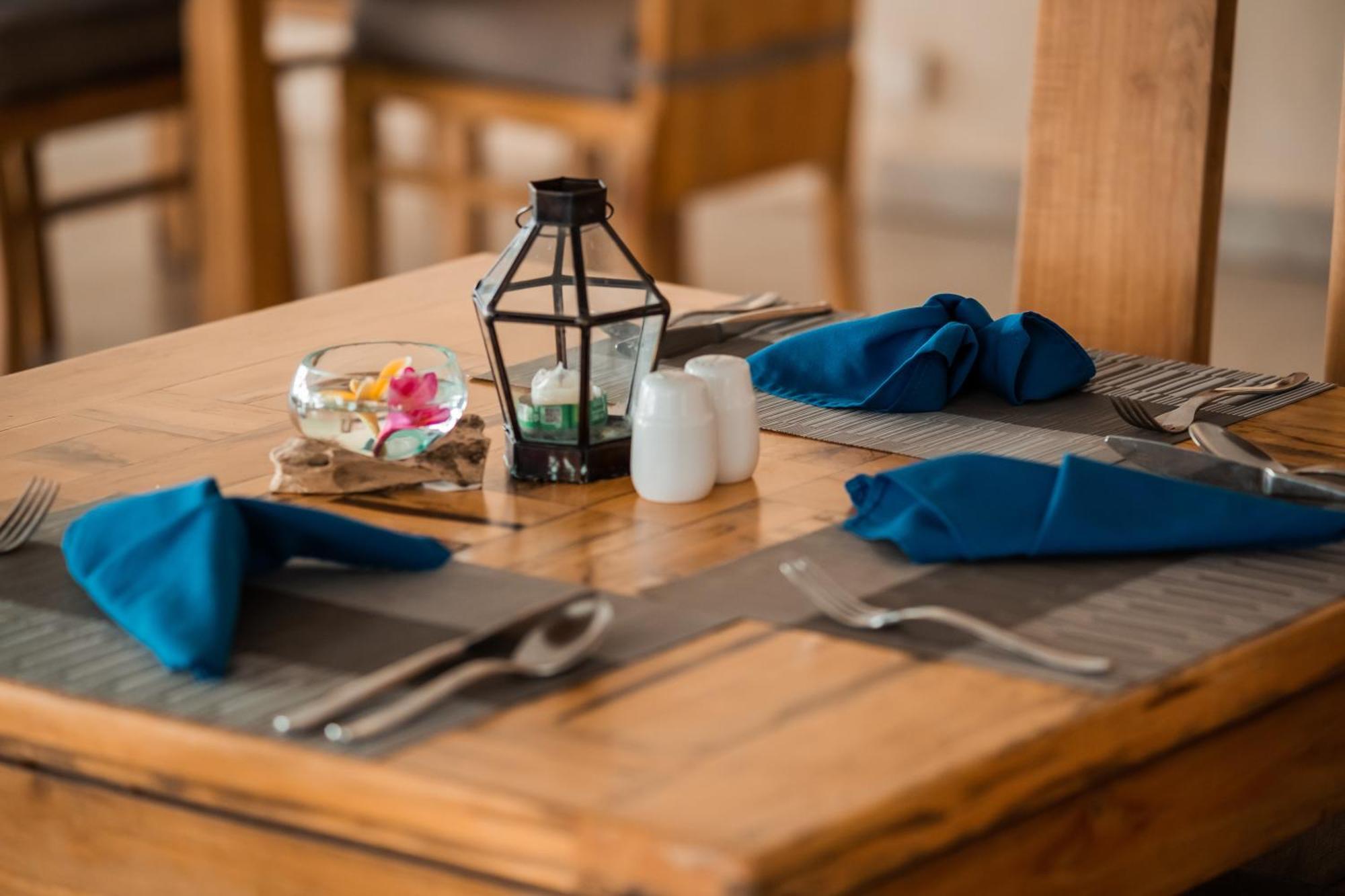 Living Asia Resort And Spa Senggigi Ngoại thất bức ảnh