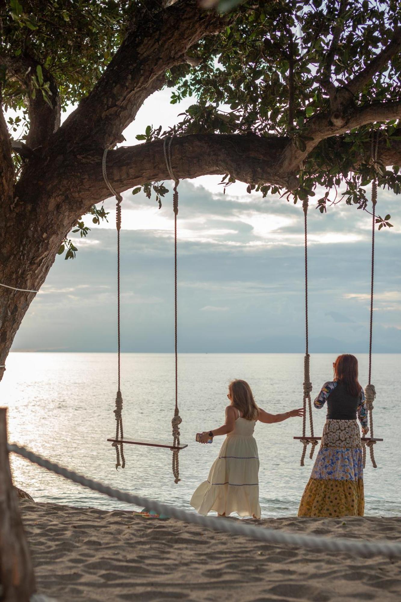 Living Asia Resort And Spa Senggigi Ngoại thất bức ảnh