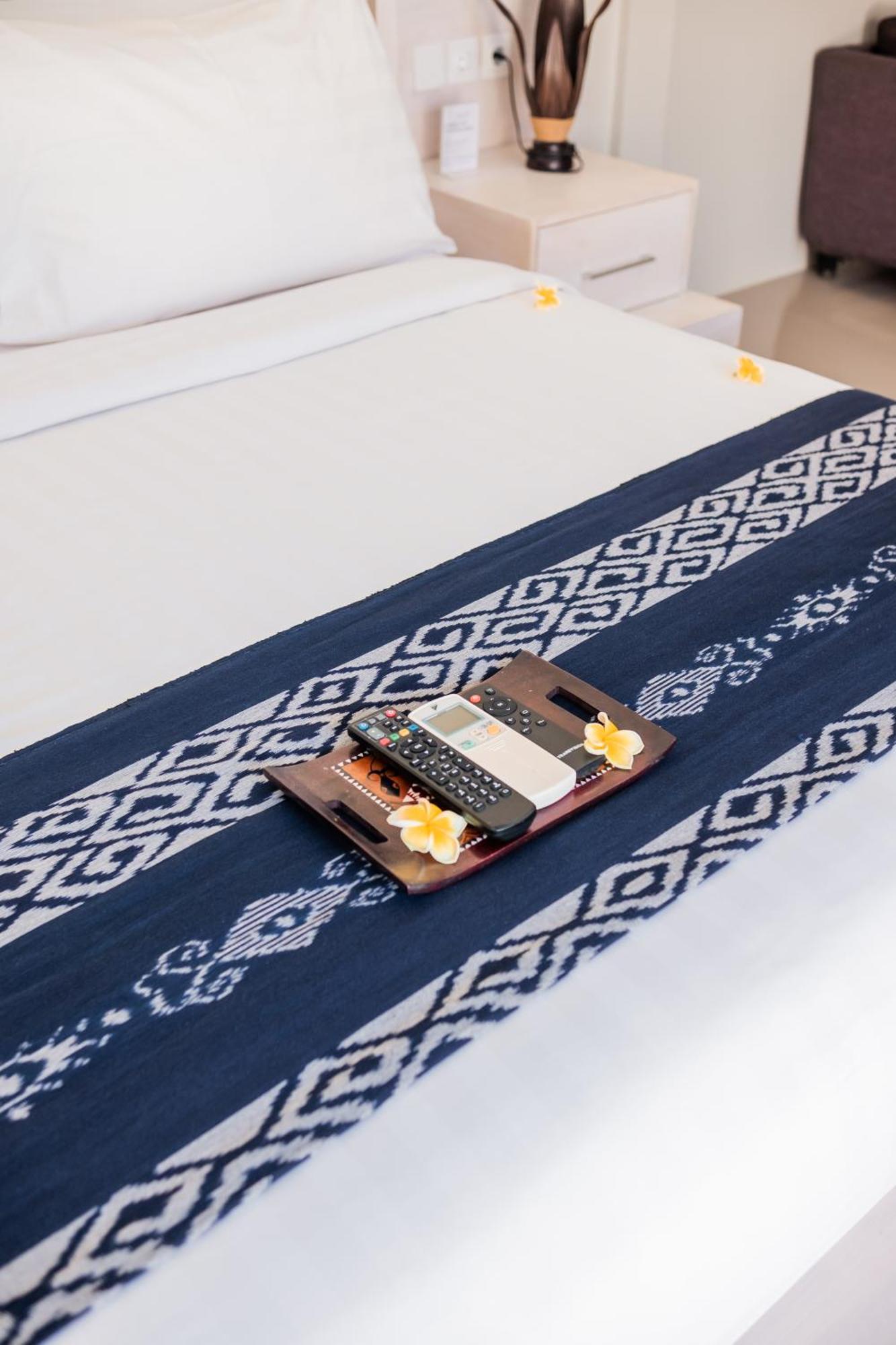 Living Asia Resort And Spa Senggigi Ngoại thất bức ảnh
